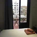 Hostalin Passeig De Gracia 招待所