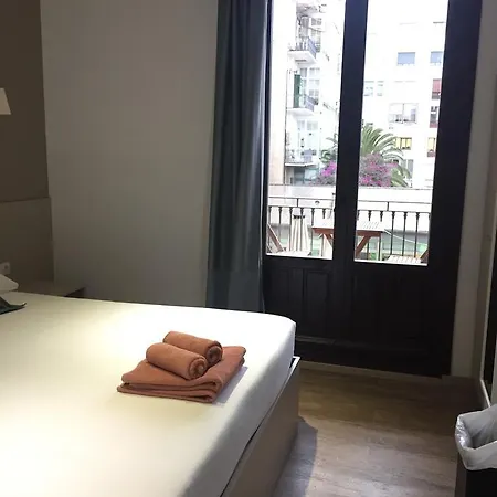 Hostalin Passeig De Gracia 3*