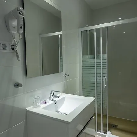 Πανσιόν Hostalin Passeig De Gracia 3*